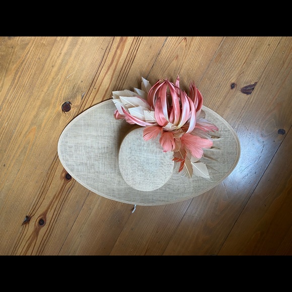 Perfect Derby or special event hat. main image 4